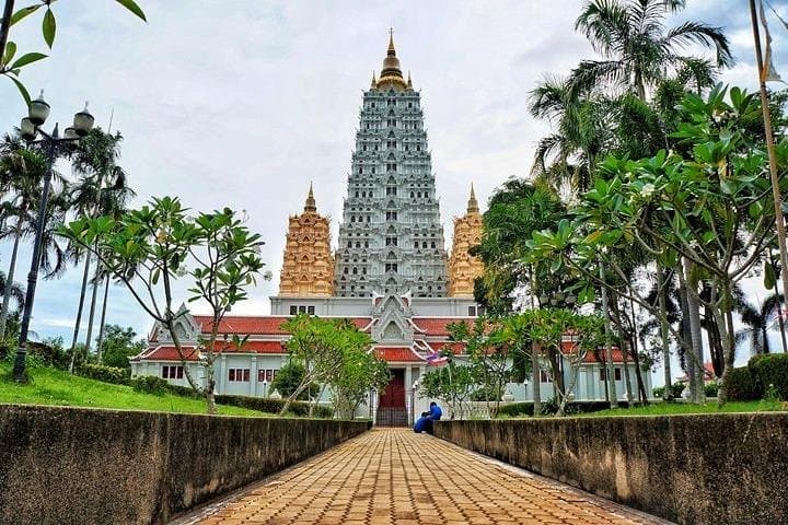 Temples & Cultural Tour Pattaya: Wat Yan, Wihan Sian & Khao Cheejan Highlights photo 1