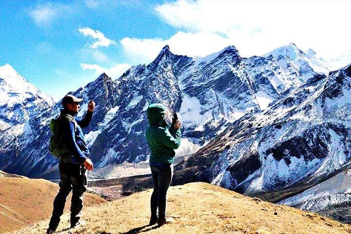 Manaslu Circuit Trek: 17-Day Larkya La Expedition from Kathmandu