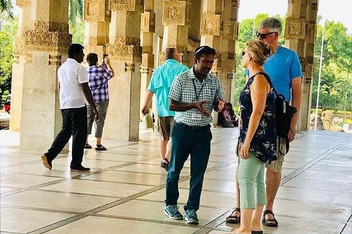 Private Half-Day Colombo City Tour: Explore Colombo's Markets, Temples and Colonial Waterfront photo 3
