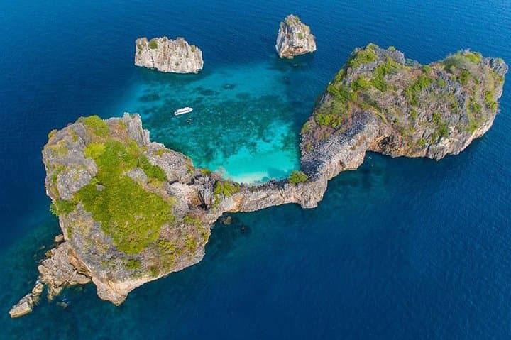 Speedboat Snorkel to Koh Rok & Koh Haa from Koh Lanta — Full-Day Tour photo 2