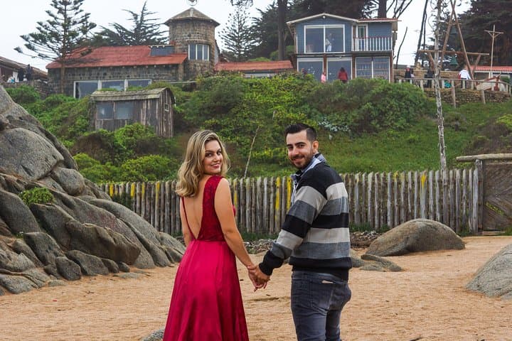 Isla Negra and Undurraga Vineyard Day Trip from Santiago photo 2