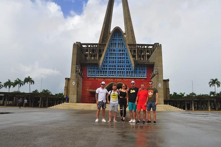Punta Cana Half-Day Safari to Higuey: Market, Mountains & Mamajuana Tasting photo 4