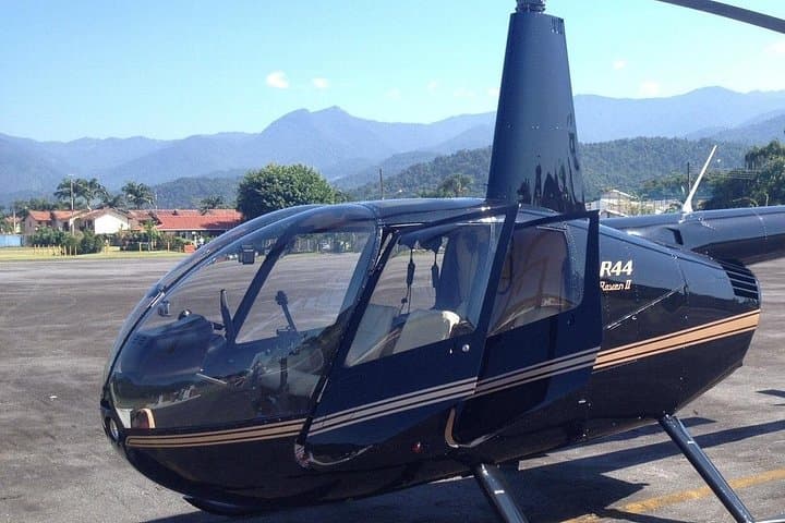 Rio Helicopter Tour: Private 45–60 Minute Flight over Copacabana, Sugarloaf & Christ the Redeemer photo 3