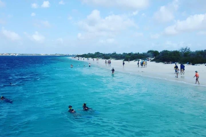 Klein Bonaire Snorkel & Yacht Tour from Kralendijk
