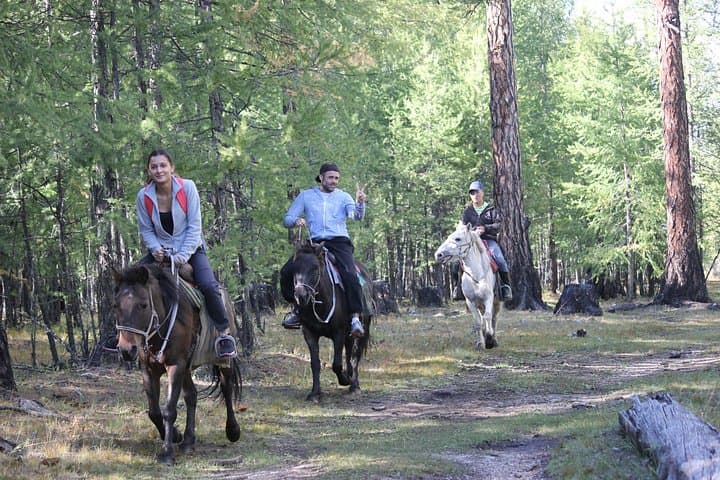 7-Day Horse Trek Through Mongolia’s Orkhon Valley and Eight Lakes