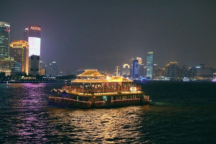 Full-Day Private Shanghai Tour: Oriental Pearl Tower, Pandas, Qibao & Huangpu Night Cruise photo 6