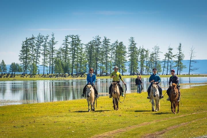 Explore Mongolia: 10-Day Gobi Desert to Orkhon Valley Express photo 3