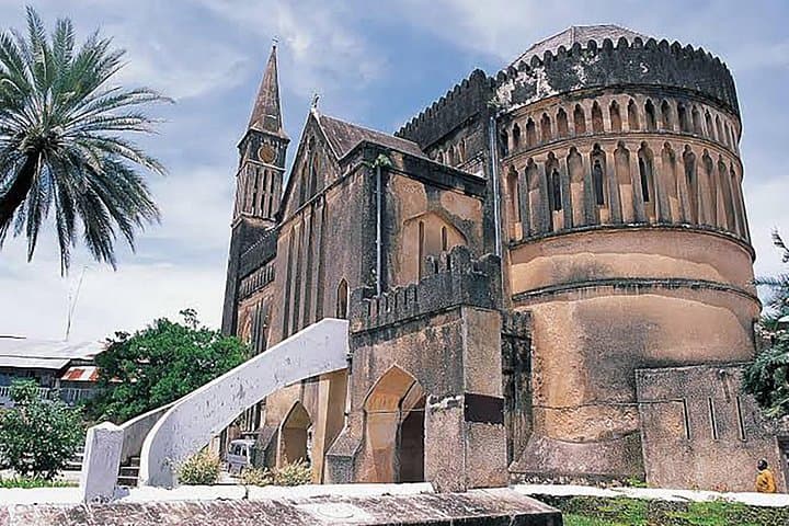 Stone Town and Prison Island Full-Day Tour: Historic Zanzibar Walking & Boat Excursion photo 3