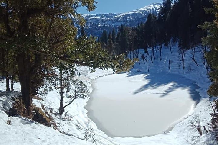 Kedarkantha Trek: 6-Day Snow Trek from Sankri into Govind Wildlife Sanctuary photo 4