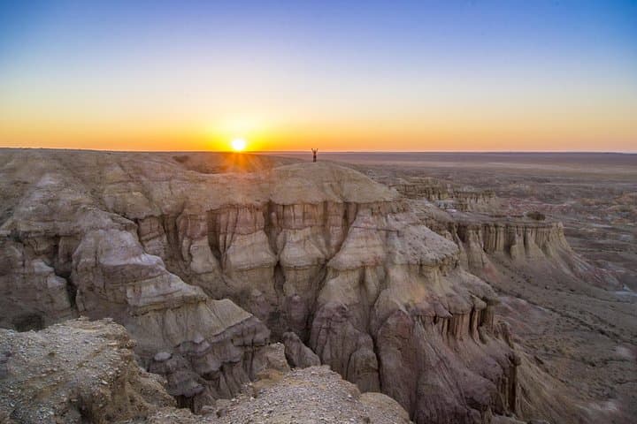 12-Day Gobi Desert & Express Mongolia Adventure photo 6