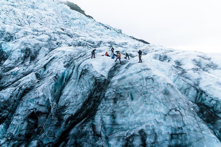 Iceland South Coast Ice Cave & Jökulsárlón: 2-Day Glacier Hike and Northern Lights photo 2