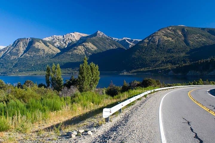 El Bolsón and Lago Puelo: Private Day Tour from Bariloche photo 3