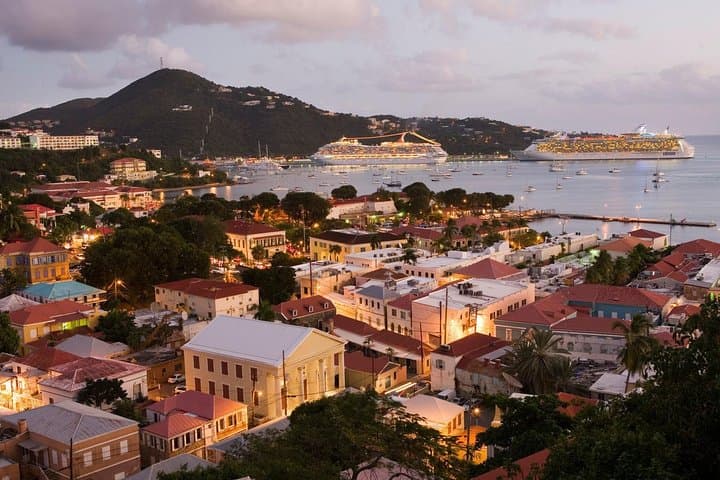 Private St. Thomas Island Tour — Mountain Top, Drake's Seat & Magen's Bay photo 4