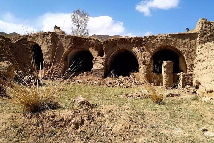 Explore Deshengbu and Zhenchuankou: Private Day Tour from Datong photo 4