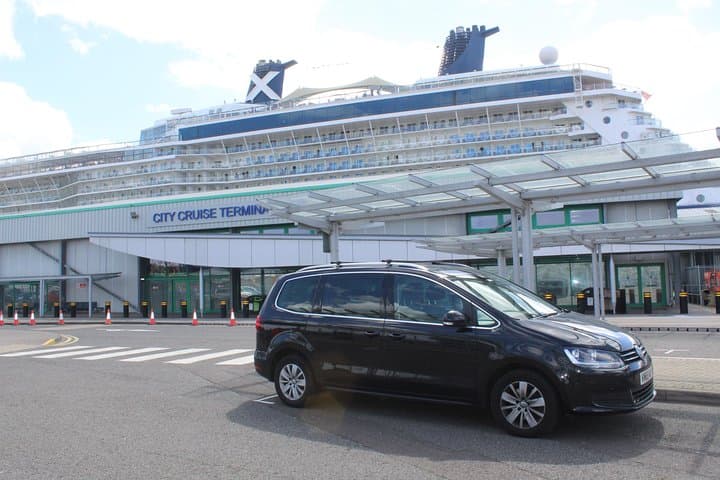Private Pre-Cruise Transfer: London to Southampton via Stonehenge photo 5
