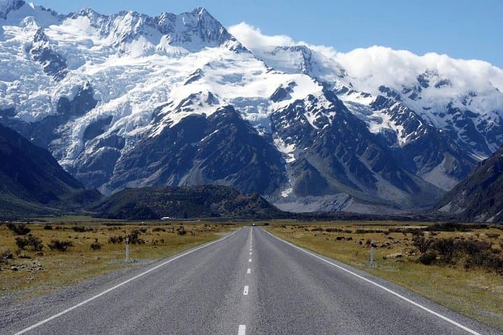 Private Full-Day Mt. Cook Tour from Christchurch via Tekapo & Pukaki photo 2