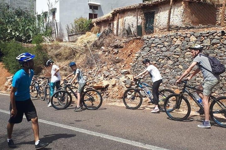 Paradise Valley Biking and Hiking Day Trip from Agadir