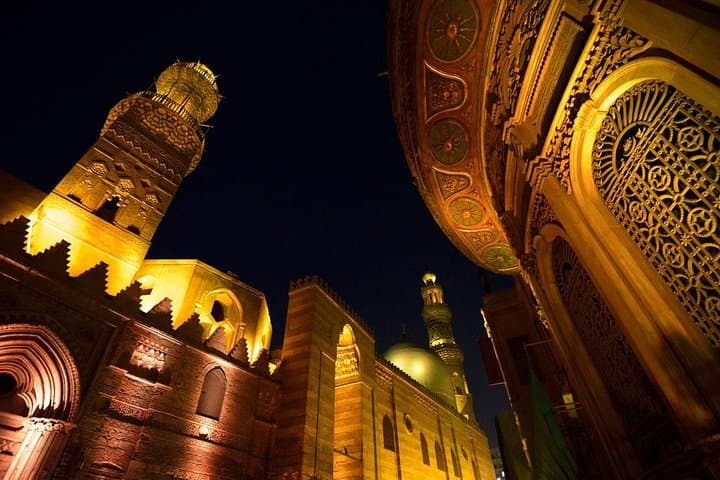Cairo After Dark: Private Night Tour and Traditional Dinner in Khan el-Khalili photo 1