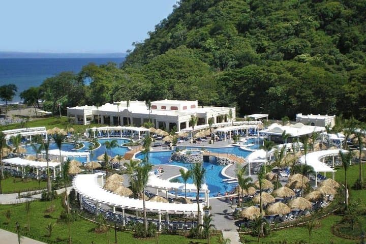Liberia Airport to Riu Guanacaste Private Transfer — Stress-Free Door-to-Door Ride to Papagayo Resorts photo 3