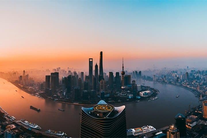 Shanghai Tower to Yangshan: Full-Day Private Tour of Donghai Bridge & Deep-Water Port photo 2