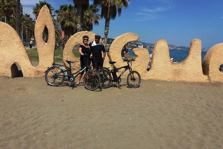 Explore Málaga by Bike: Full-Day Urban Bike Rental & Ride Guide photo 1