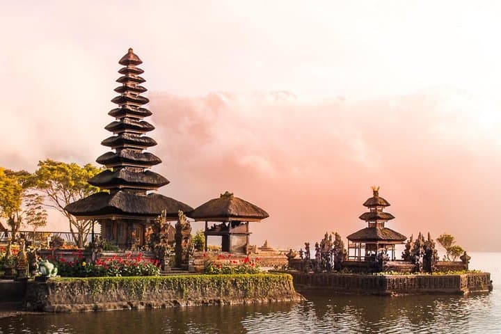 Jatiluwih Rice Terraces, Ulun Danu & Banyumala: Shared Day Tour from Ubud photo 3