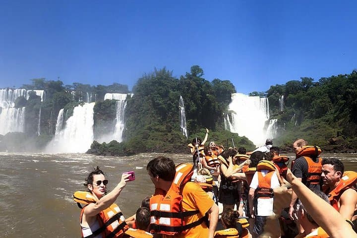 Iguazú Falls Full-Day: Devil’s Throat Walks + Great Adventure Boat Ride