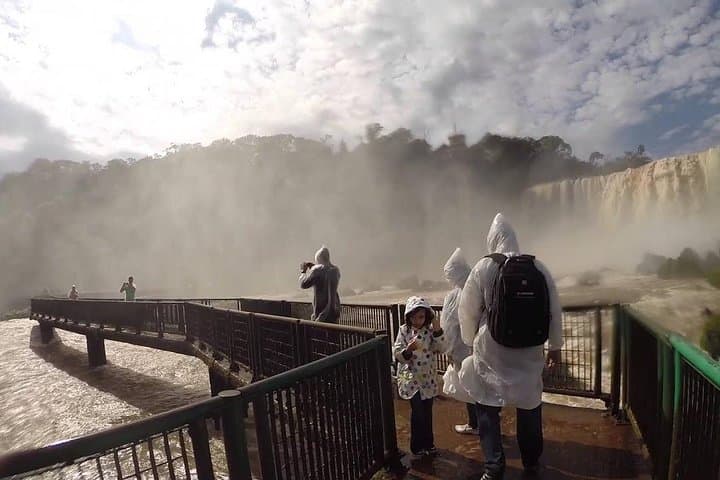 Iguazú Falls Full-Day: Devil’s Throat Walks + Great Adventure Boat Ride photo 6