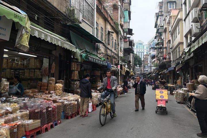 Sai Kwan Walking Tour — 5-Hour Guangzhou Food & Heritage Walk photo 2
