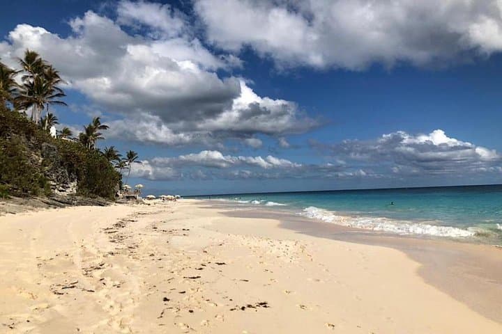Bermuda Gems: Private Resort Beach Day with Lighthouse Views & Pink Sand photo 3