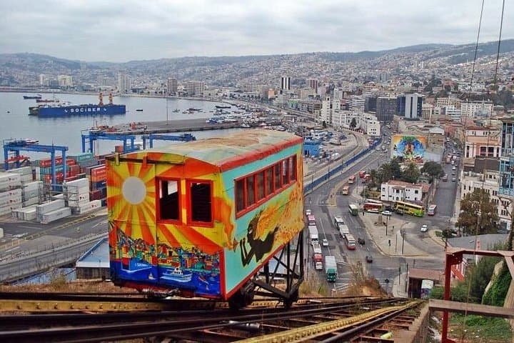 Valparaíso and Viña del Mar Day Tour from Santiago: Street Art, Neruda, and Coastal Views photo 2