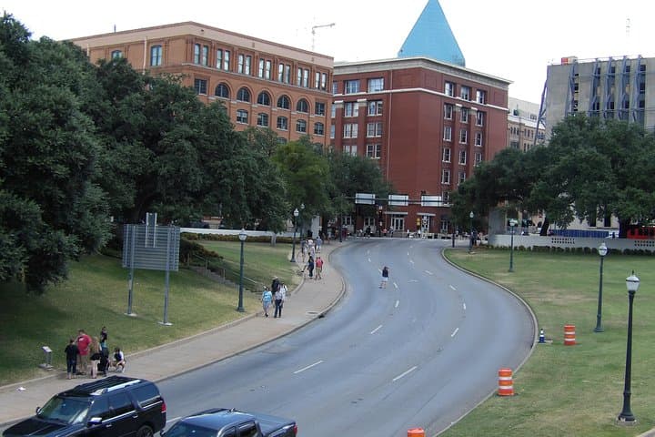 JFK Assassination Tour & Oswald's Rooming House — Dallas Historical Van Tour photo 6