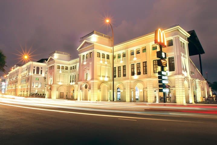 Night Cycling Tour in Colombo City — 20km After-Dark Urban Ride photo 4