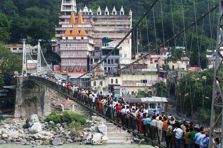 Haridwar & Rishikesh Day Trip from Delhi by Car — Ganga Ghats, Jhulas & Ashrams photo 6