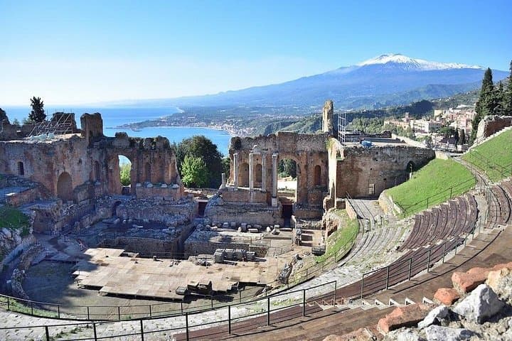 Messina Port Daytrip: Mount Etna and Taormina Full-Day Private Tour photo 4