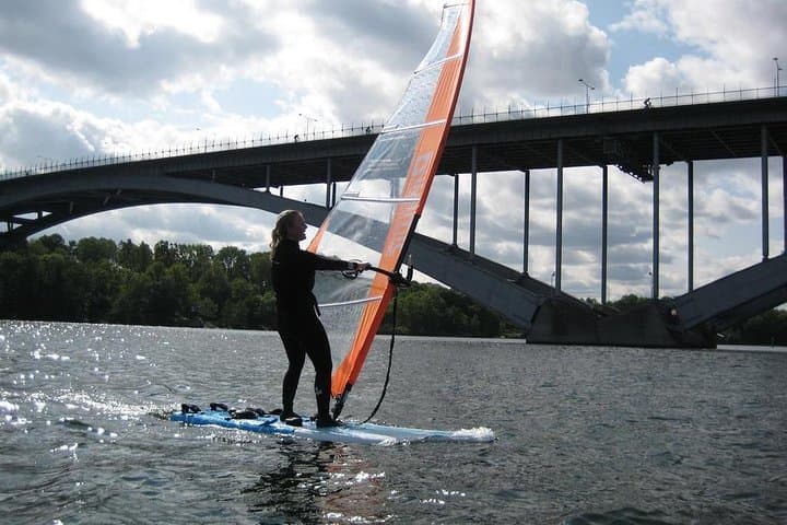Dynamic Windsurfing Beginner Day 2 — Stockholm Windsurfing Class photo 6