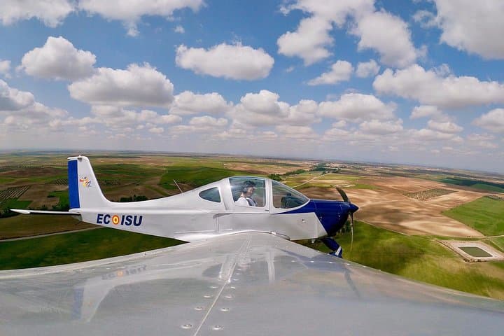 Ultralight Flight Over Castile and León — Learn to Pilot in an Hour photo 4