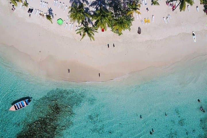 Cayo Levantado (Bacardi Island) Day Trip: Boat Transfer, Snorkeling & Beach Lunch in Samaná photo 4