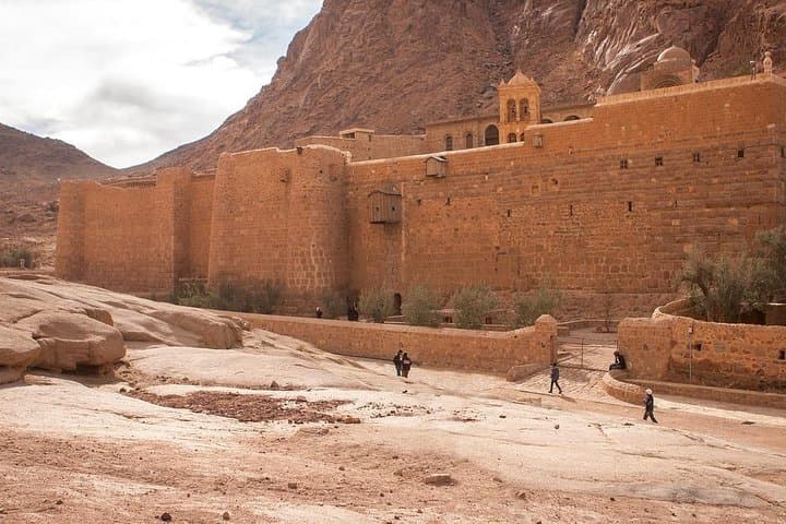 Sunrise Summit and St. Catherine Monastery: 2-Day Private Tour from Cairo photo 4