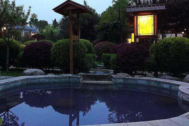 Tangshan Hot Springs Day Escape from Nanjing: Private Transfer and Spa photo 3