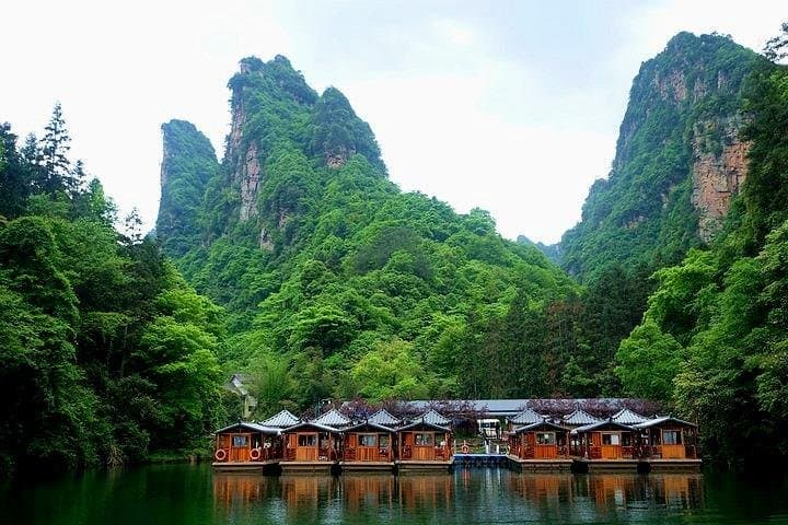 Zhangjiajie Glass Bridge & Baofeng Lake Day Tour — Walk the 380m Glass Span