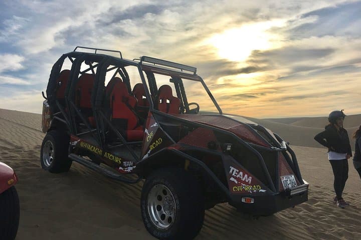Dune Buggy and Sandboarding in Huacachina: High-Speed Desert Adventure from Ica photo 3