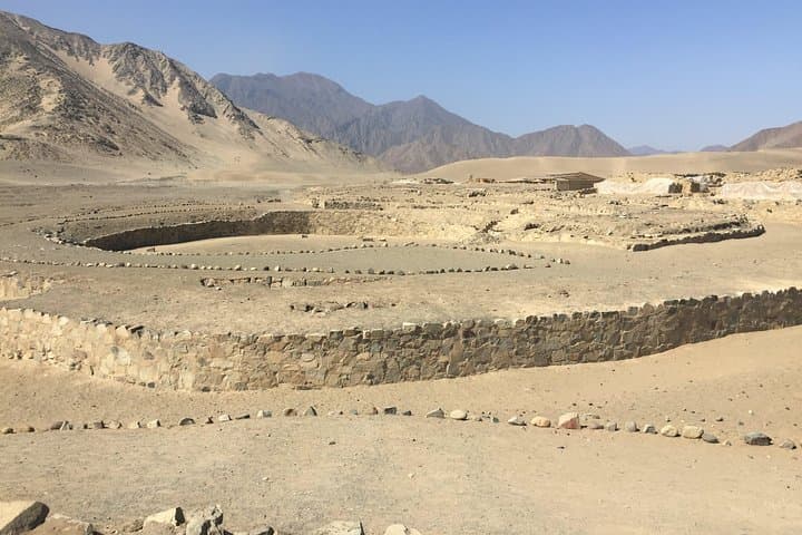 Caral and Lomas de Lachay: Full-Day Culture & Fog-Driven Hike from Lima photo 3