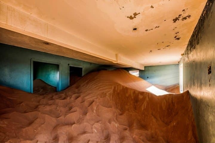 Exploring Al Madam Ghost Town: Sharjah's Buried Village Tour photo 2