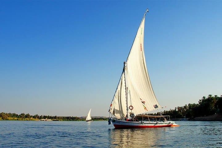 4-Day Nile Cruise from Aswan to Luxor with Abu Simbel Temples photo 2