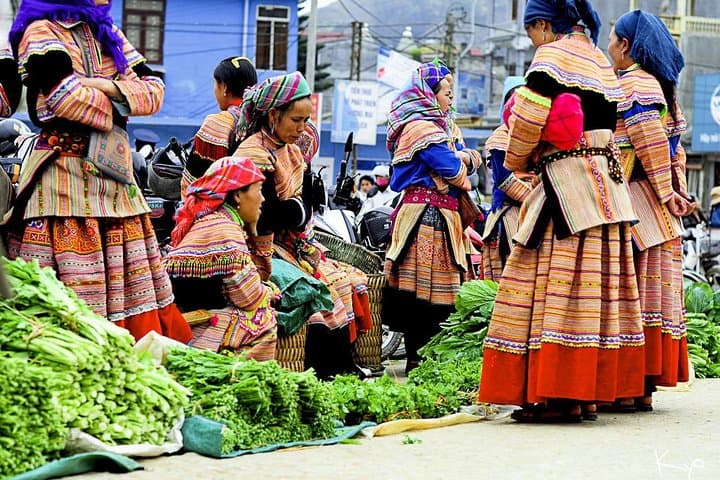 Ha Giang Loop in Three Days: Private Car Tour from Hanoi through Ma Pi Leng and Dong Van photo 3