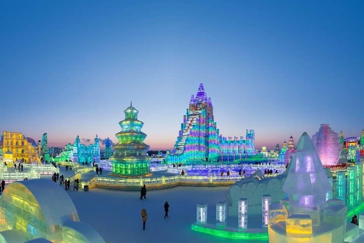Harbin Winter Day Tour — Sun Island, Central Street & Ice and Snow World photo 3