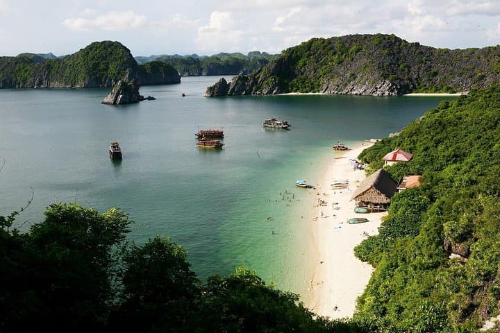 2-Day Luxury Ha Long & Lan Ha Bay Cruise from Hanoi with Kayaking photo 4