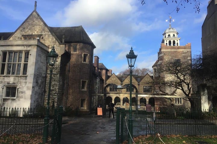 Freemasons, Templars & Crusaders: A 3-Hour Walking Tour of Historic London photo 4