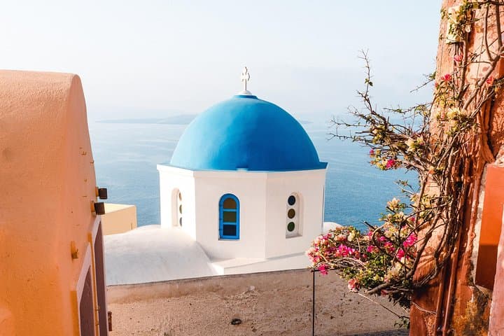 Santorini Day Trip from Crete: Explore Oia and Fira in One Long Day photo 4